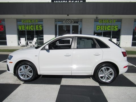 Cortina White Audi Q3 2.0 TFSI Premium.  Click to enlarge.