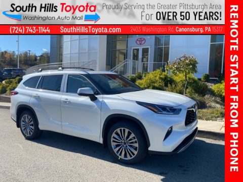 Blizzard White Pearl Toyota Highlander Platinum AWD.  Click to enlarge.