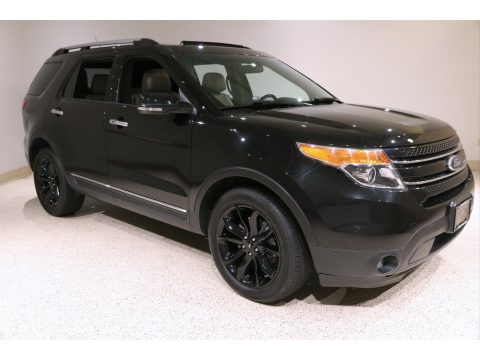 Tuxedo Black Metallic Ford Explorer Limited 4WD.  Click to enlarge.