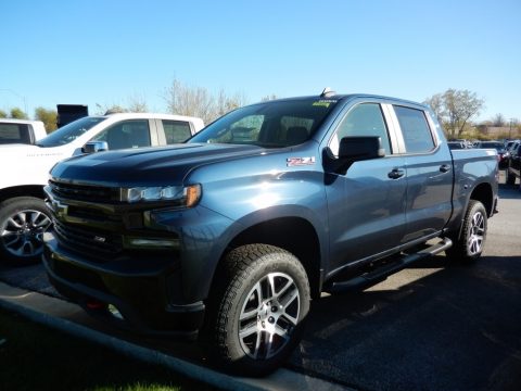 Northsky Blue Metallic Chevrolet Silverado 1500 LT Z71 Crew Cab 4x4.  Click to enlarge.