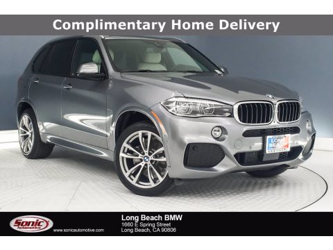 Space Gray Metallic BMW X5 xDrive35d.  Click to enlarge.
