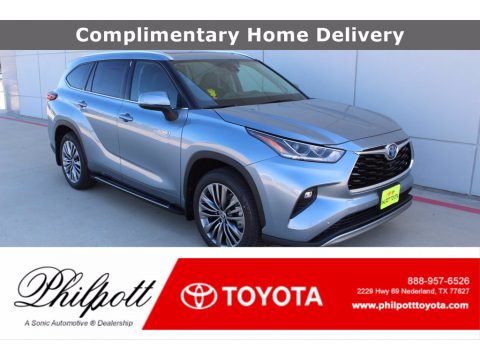 Moon Dust Toyota Highlander Hybrid Platinum.  Click to enlarge.