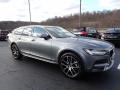 Front 3/4 View of 2020 Volvo V90 Cross Country T6 AWD #4