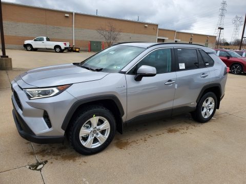Silver Sky Metallic Toyota RAV4 XLE AWD Hybrid.  Click to enlarge.