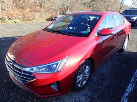 Scarlet Red Pearl Hyundai Elantra Value Edition.  Click to enlarge.