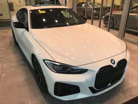 Alpine White BMW 4 Series M440i xDrive Coupe.  Click to enlarge.