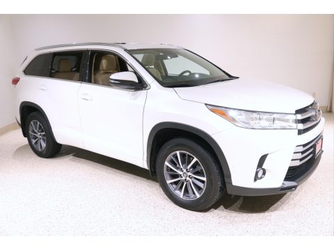 Blizzard White Pearl Toyota Highlander XLE AWD.  Click to enlarge.