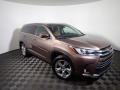 2017 Highlander Limited AWD #2