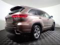 2017 Highlander Limited AWD #17