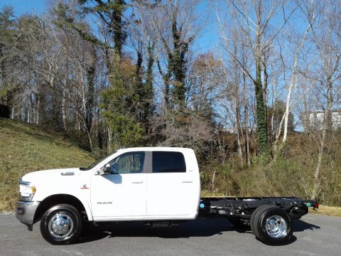 Bright White Ram 3500 SLT Crew Cab 4x4 Chassis.  Click to enlarge.