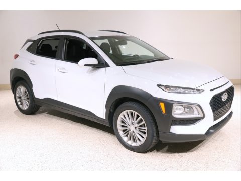 Chalk White Hyundai Kona SEL.  Click to enlarge.