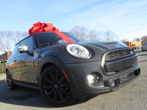 Thunder Gray Metallic Mini Cooper S Hardtop.  Click to enlarge.