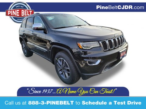 Diamond Black Crystal Pearl Jeep Grand Cherokee Limited 4x4.  Click to enlarge.