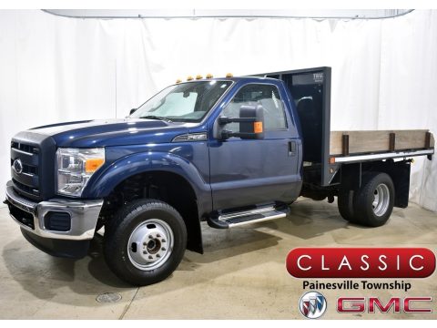 Blue Jeans Ford F350 Super Duty XL Regular Cab 4x4 Chassis.  Click to enlarge.