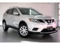 Front 3/4 View of 2016 Nissan Rogue S #33
