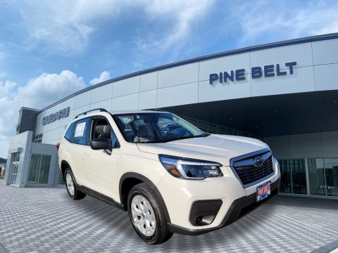 Crystal White Pearl Subaru Forester 2.5i.  Click to enlarge.