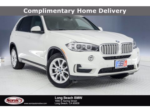 Alpine White BMW X5 sDrive35i.  Click to enlarge.