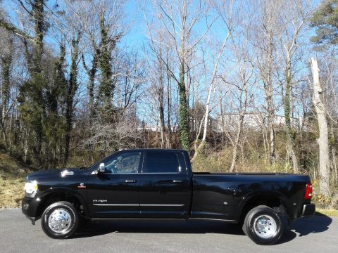 Diamond Black Crystal Pearl Ram 3500 Limited Crew Cab 4x4.  Click to enlarge.