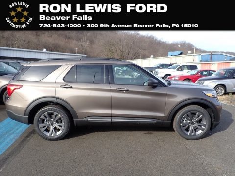 Stone Gray Metallic Ford Explorer XLT 4WD.  Click to enlarge.