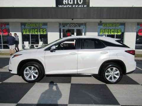 Eminent White Pearl Lexus RX 350.  Click to enlarge.