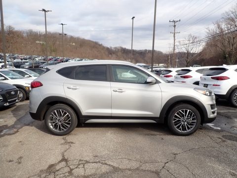 Stellar Silver Hyundai Tucson SEL AWD.  Click to enlarge.