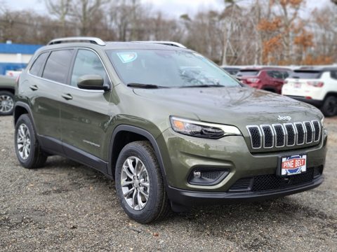 Olive Green Pearl Jeep Cherokee Latitude Lux 4x4. Click to enlarge. Olive Green Pearl Jeep Cherokee Latitude Lux 4x4. Click to enlarge.
