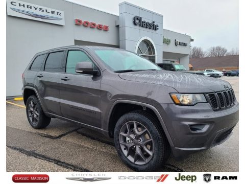 Granite Crystal Metallic Jeep Grand Cherokee Limited 4x4.  Click to enlarge.