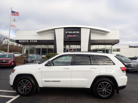 Bright White Jeep Grand Cherokee Trailhawk 4x4.  Click to enlarge.