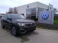 Front 3/4 View of 2021 Volkswagen Atlas Cross Sport SEL R-Line 4Motion #1