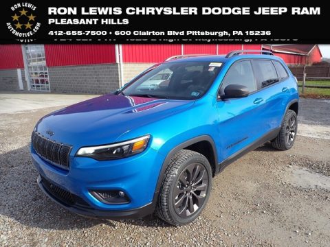 Hydro Blue Pearl Jeep Cherokee Latitude Lux 4x4.  Click to enlarge.