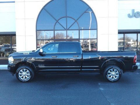 Diamond Black Crystal Pearl Ram 3500 Limited Crew Cab 4x4.  Click to enlarge.