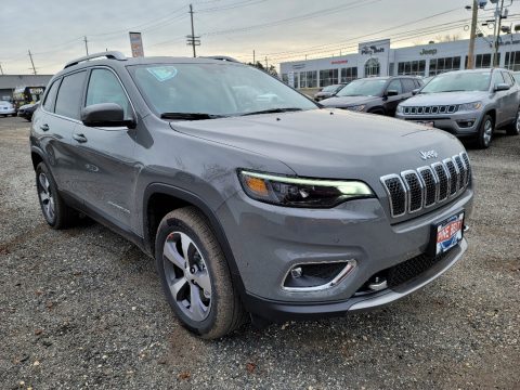 Sting-Gray Jeep Cherokee Limited 4x4.  Click to enlarge.