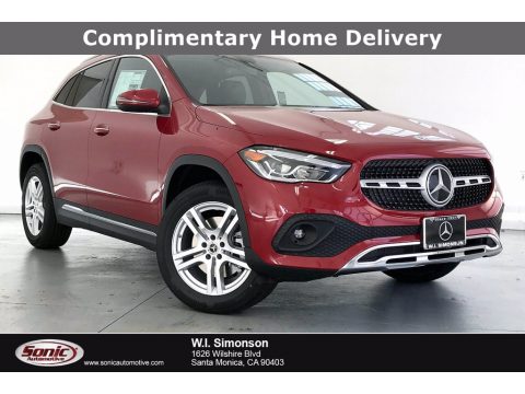 Patagonia Red Metallic Mercedes-Benz GLA 250 4Matic.  Click to enlarge.