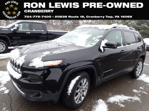 Diamond Black Crystal Pearl Jeep Cherokee Limited 4x4.  Click to enlarge.