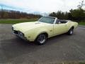 Front 3/4 View of 1968 Oldsmobile 442 Convertible #1