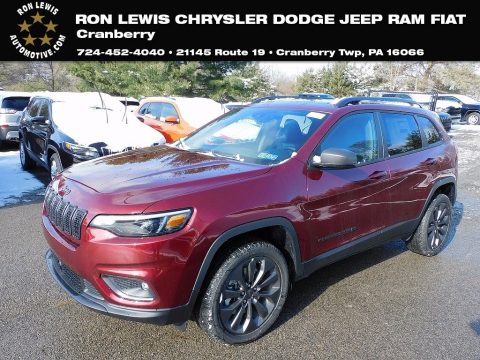 Velvet Red Pearl Jeep Cherokee Latitude Lux 4x4.  Click to enlarge.