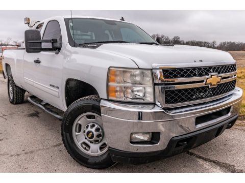 Summit White Chevrolet Silverado 3500HD LT Extended Cab 4x4.  Click to enlarge.
