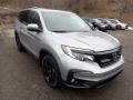 Front 3/4 View of 2021 Honda Pilot Special Edition AWD #6