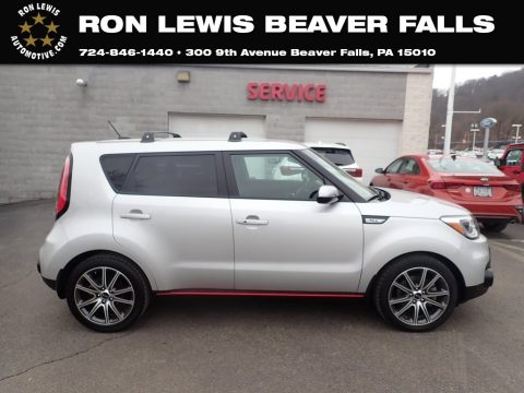 Bright Silver Kia Soul !.  Click to enlarge.