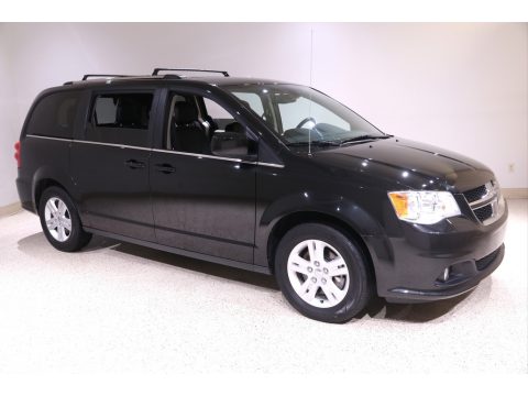 Black Onyx Crystal Pearl Dodge Grand Caravan SXT.  Click to enlarge.