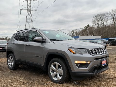 Billet Silver Metallic Jeep Compass Latitude 4x4.  Click to enlarge.