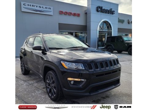 Diamond Black Crystal Pearl Jeep Compass 80th Special Edition 4x4.  Click to enlarge.