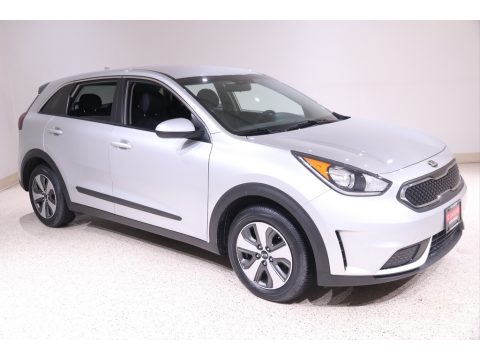 Silky Silver Kia Niro FE Hybrid.  Click to enlarge.