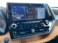Controls of 2021 Toyota Highlander Platinum AWD #7