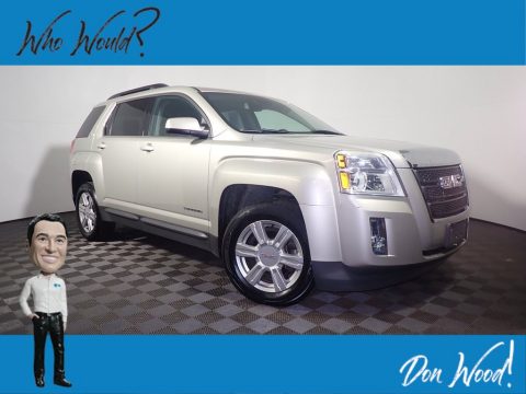 Champagne Silver Metallic GMC Terrain SLE.  Click to enlarge.