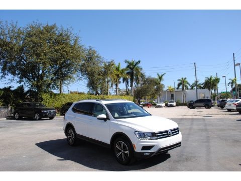 Pure White Volkswagen Tiguan SEL.  Click to enlarge.