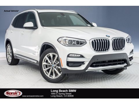 Mineral White Metallic BMW X3 xDrive30i.  Click to enlarge.