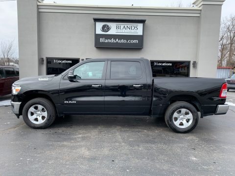 Diamond Black Crystal Pearl Ram 1500 Big Horn Crew Cab 4x4.  Click to enlarge.