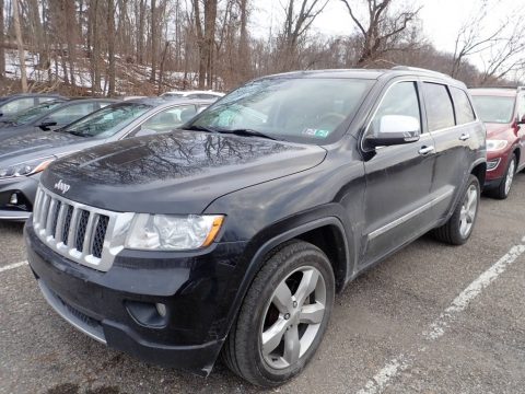 Brilliant Black Crystal Pearl Jeep Grand Cherokee Overland 4x4.  Click to enlarge.