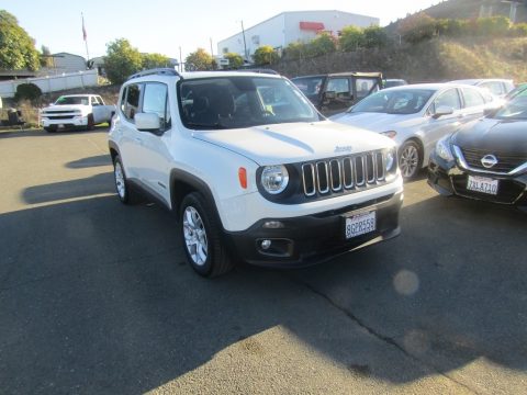 Alpine White Jeep Renegade Latitude.  Click to enlarge.